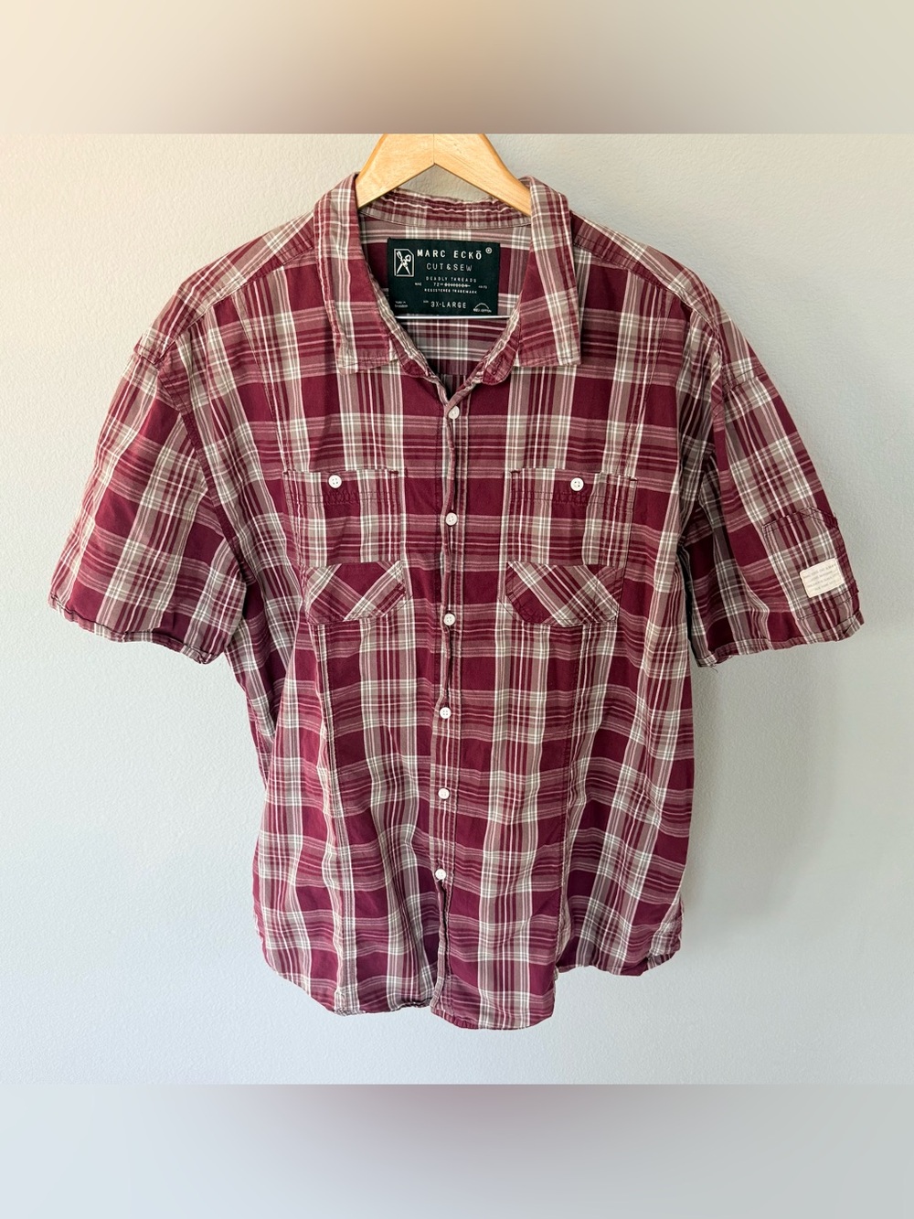 Marc Ecko Cut & Sew Deadly Threads Plaid Shirt • Men’s XL • Burgundy/White Cotto